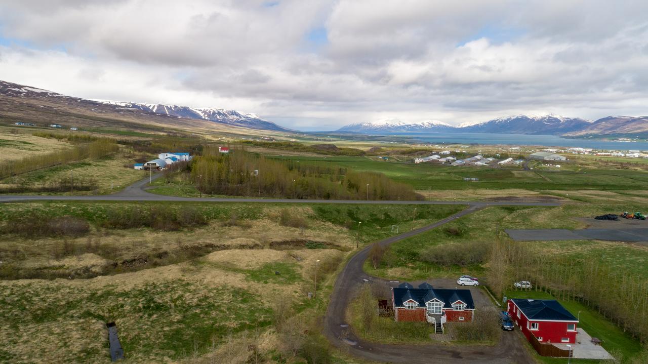 Glera Villa And Apartments Akureyri Exteriör bild